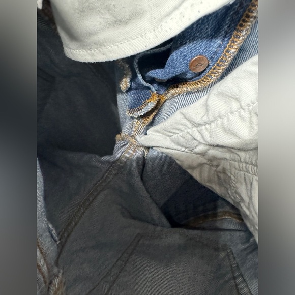 Lucky Brand High Rise Drew Button Fly Intentional Distressing Mom Jeans Size 26 - Picture 15 of 16